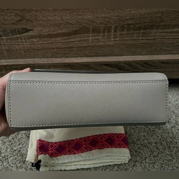 ❌SOLD❌Tory Burch Emerson Handbag/ Crossbody Bag - Picture 11 of 11